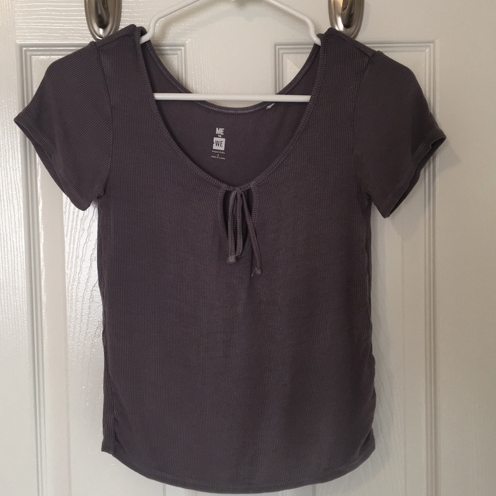 Tee shirt